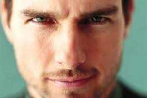 Том Круз намерен жениться на своей ассистентке