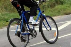 В Мариуполе один пьяный выпал c 3 этажа, а на другого наехал велосипед 