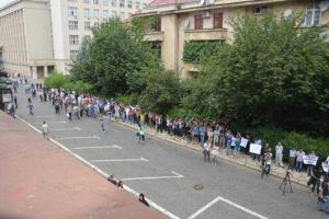 В Ужгороде состоялся митинг "За мир и порядок"