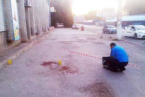 На Хмельниччине двое мужчин ранили друг друга ножом, один из них умер