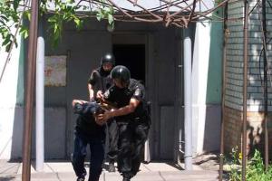 В Бердянске квартирного вора задержали "на горячем"