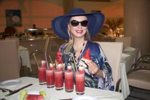 Лена Ленина сидит на арбузной диете