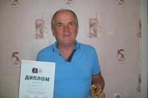 Рубежанский поэт Владимир Петрушенко стал победителем международного конкурса среди педагогов