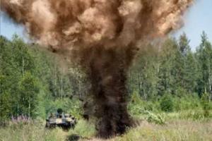 В Енакиево боевики перестреляли друг друга и взорвали «Град» 