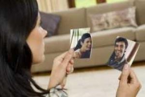 Женщине запретили писать в соцсетях о бывшем муже