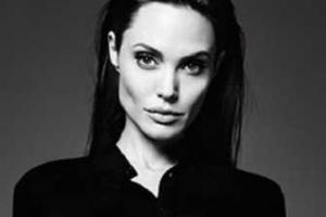 Анджелина Джоли умирает?