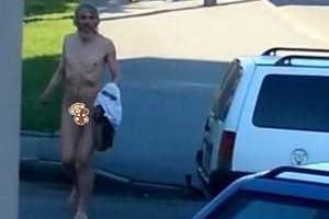 По Харькову прогуливался абсолютно голый гражданин