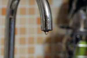 Станица Луганская в результате обстрела осталась без воды и света