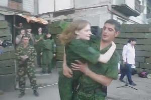 Представляю, как амнистированный Гиви пьет пиво во Львове, - политобозреватель