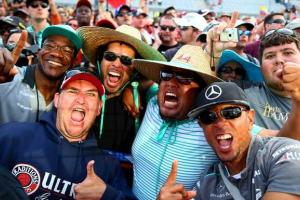 Украину признали одной из наименее эмоциональных стран