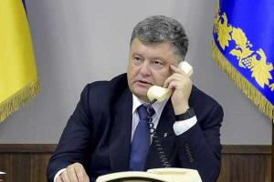 Порошенко неожиданно созвал на сегодня военный кабинет СНБО, - Яценюк