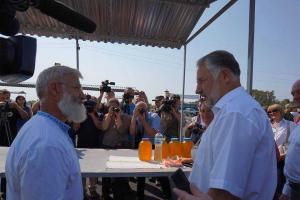 На выезде из Горловки заработал гуманитарно-логистический центр