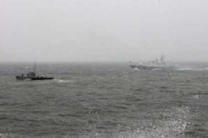 «Ни дня без побед»: возле границы Латвии поломался российский военный корабль