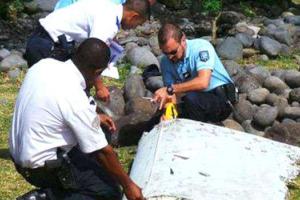 Найденные новые обломки самолета не принадлежат пропавшему рейсу MH370
