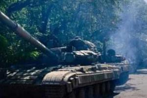 Колонну ВС РФ на границе с Россией атаковали "неизвестные диверсанты" 