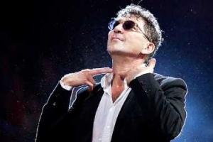 Лепс требует убрать его песни из эфира "Русского радио"