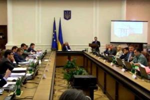 На заседании Кабмина Аваков и Стець повздорили из-за харьковских СМИ