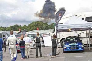 В Великобритании во время авиашоу разбился истребитель