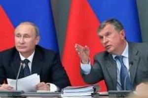 Президент "Роснефти" предупредил Путина о дефиците бензина