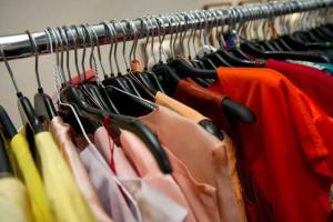 47-летний житель Счастья воровал женскую одежду