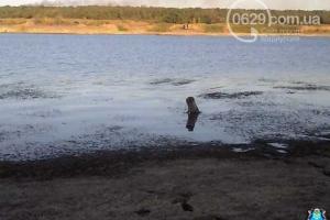 В Мариуполе в речке нашли часть снаряда от «Урагана»