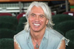 Дмитрий Хворостовский выложил в cеть снимок после лечения рака