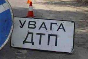 Автомобиль с военнослужащими перевернулся в Волновахском районе: есть погибший