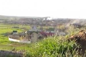 Мужчина пытался вывезти вещи из брошенных домов в Широкино: брал всё