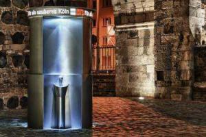 В Европе установили ночные туалеты, которые исчезают после 6.00