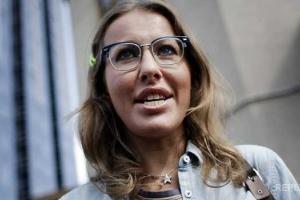 Ксения Собчак закатила скандал в паспортной службе