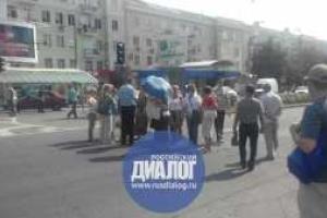 На митинге в Донецке террориста Пургина поддержали всего 20 человек