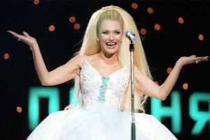 Ирина Понаровская стала похожа на обычную старушку