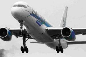 «Боинг» совершил аварийную посадку в Ростове из-за треснувшего стекла