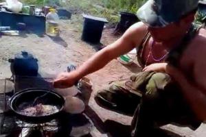 Это не Вьетнам, а зона АТО: голодным бойцам приходится есть кузнечиков