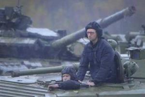 Пресс-секретарь Яценюка прокомментировала его "участие в Чеченской войне"