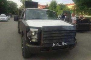 Парасюк объяснил где взял бронированный джип