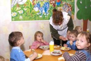 В детских садах Харькова подорожает питание