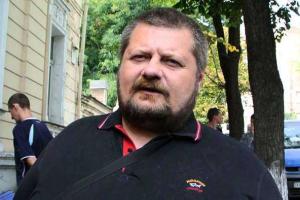 Помощника Мосийчука этапируют на допрос из Полтавы в Киев