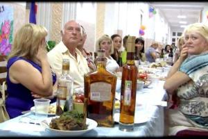 В Ялте банда пьяных учителей избила общественного активиста