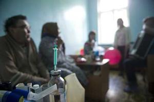 В Приморье у пациентов дома престарелых зафиксированы синяки и кровоподтеки