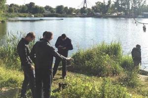 В столичном парке отдыха задержали неадекватного мужчину с гранатой