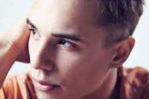 Молодой украинский певец отказался петь на «Новой волне» в России