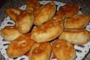 В "ЛНР" на рынках запретили продавать домашние пирожки