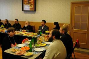 Будущий священник из Рязани пустил в ход кулаки из-за еды