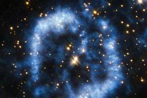 Космический телескоп Hubble показал смерть Солнца