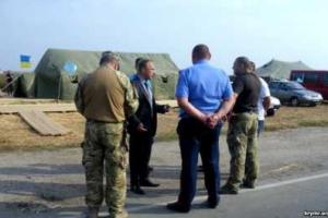На границе с Крымом дежурят 500 активистов «продовольственной» блокады 