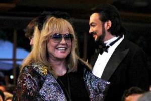 Появление в аэропорту Адлера похудевшей Пугачевой произвело фурор