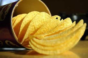 Сахар и чипсы могут стать причиной депрессии