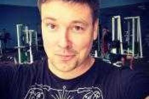 Андрей Чуев плюнул в лицо новенькой девушке из "Дома-2"