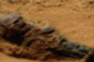 Уфологи нашли на Марсе "могилу убитого воина"